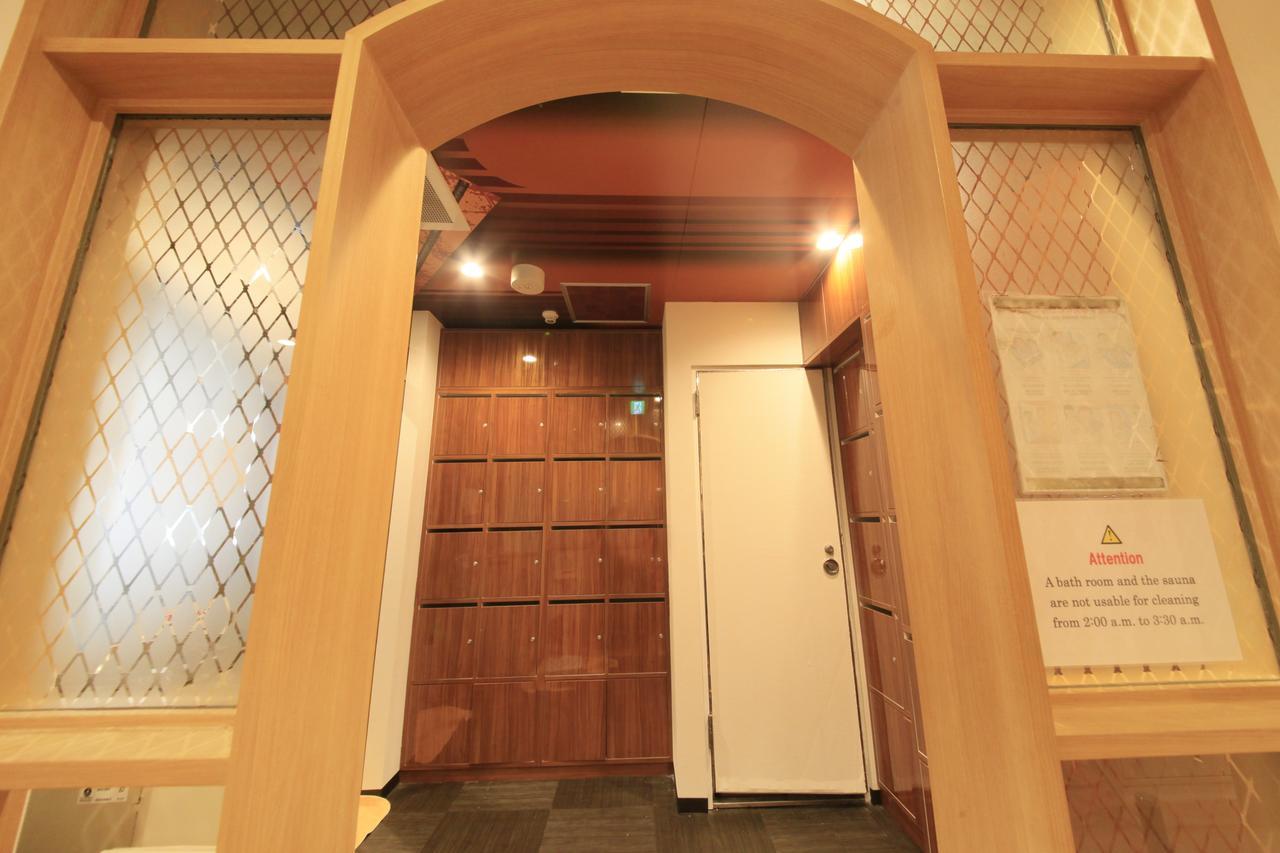 Ueno Station Hostel Oriental 1 Male Only Токіо Екстер'єр фото