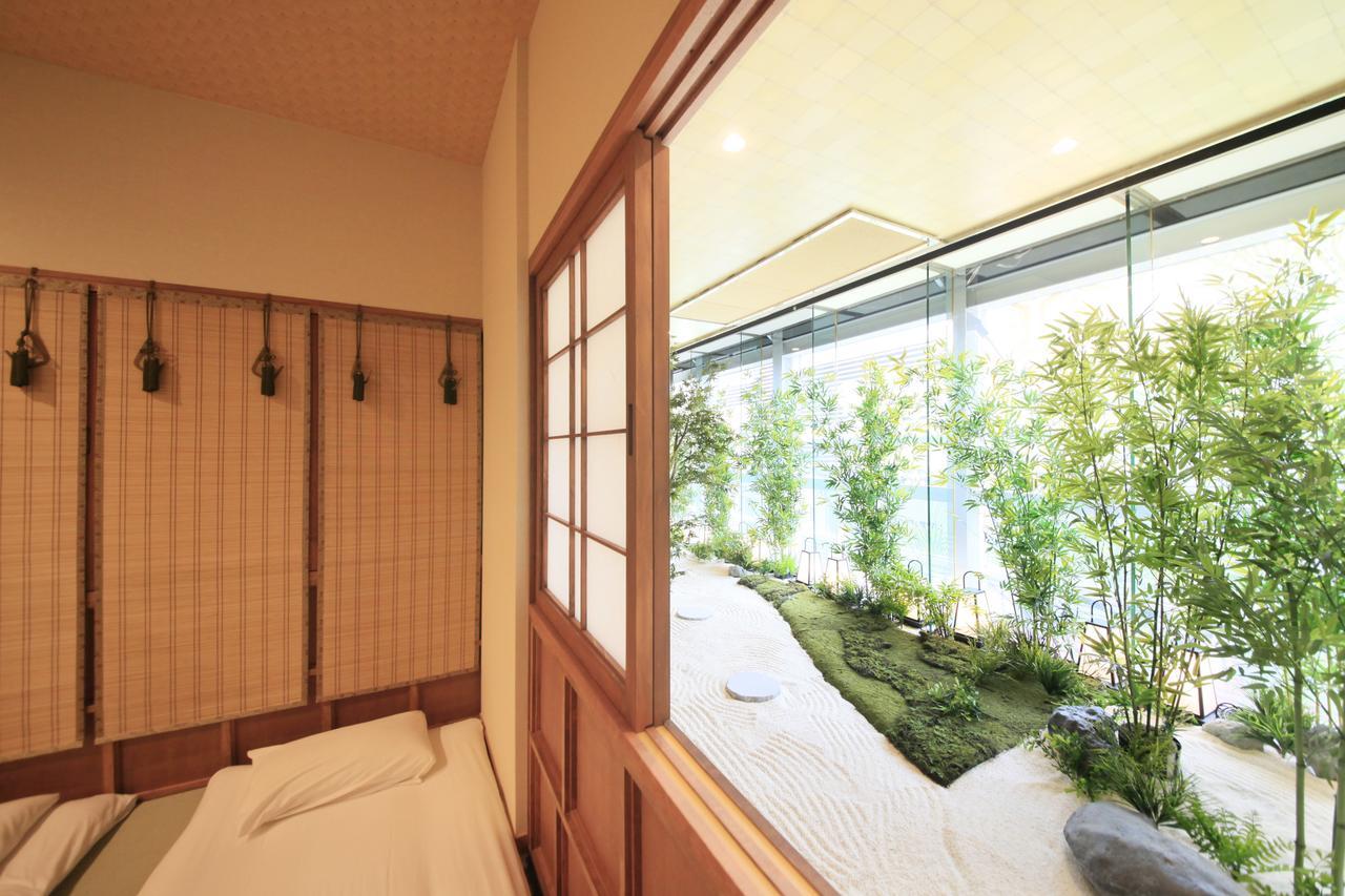 Ueno Station Hostel Oriental 1 Male Only Токіо Екстер'єр фото