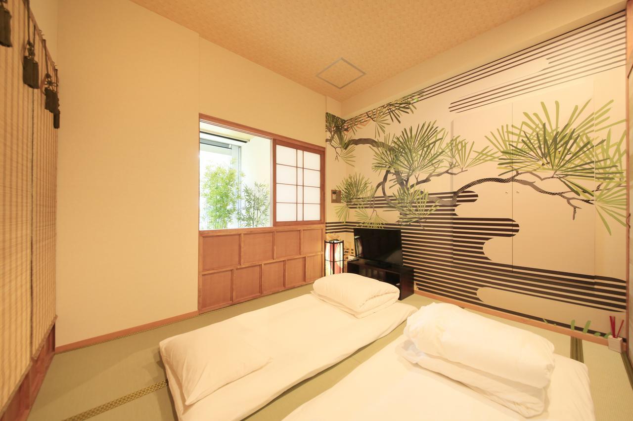 Ueno Station Hostel Oriental 1 Male Only Токіо Екстер'єр фото